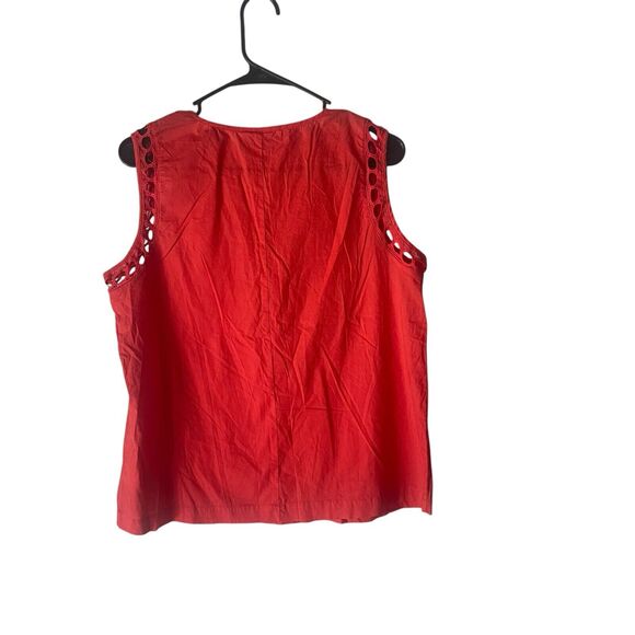 GAP Women's Medium Red Cotton Light Weight Scallop Sleevless Semi Sheer‎ Blouse - Picture 4 of 8